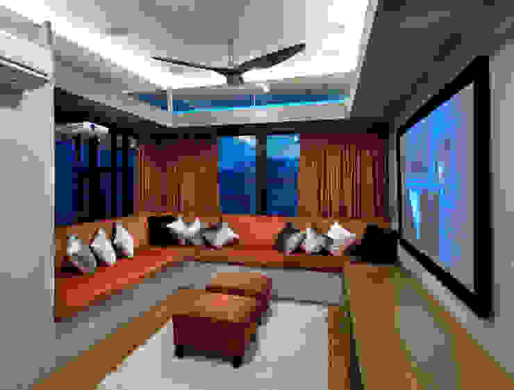 MJ Kanny Architect Moderner Multimedia-Raum