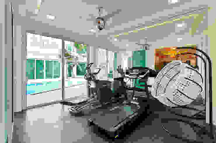 Contemporarily Dashing | BUNGALOW Design Spirits Modern gym