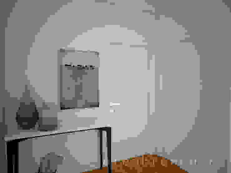 Hall Corredor Corredores, halls e escadas modernos por Areabranca Moderno