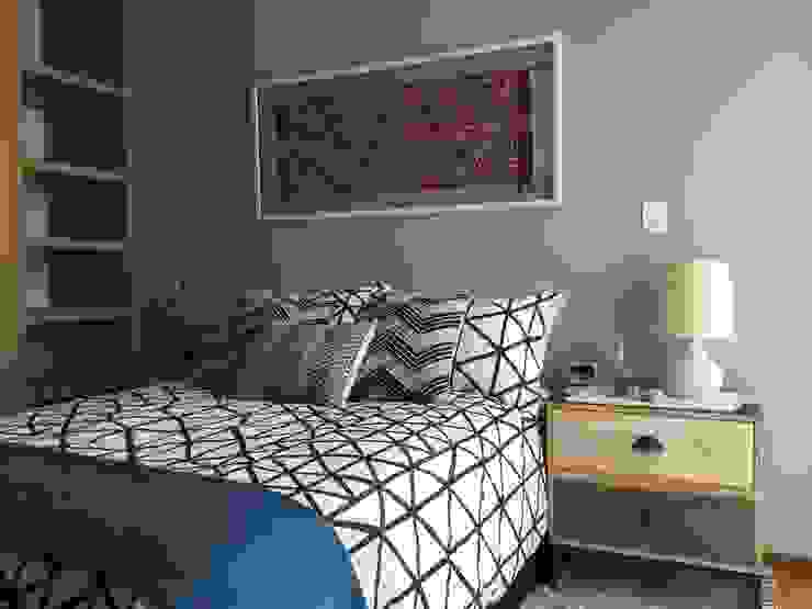 Choapan Decor by Erika Winters®Design Erika Winters® Design Kamar Tidur Gaya Eklektik