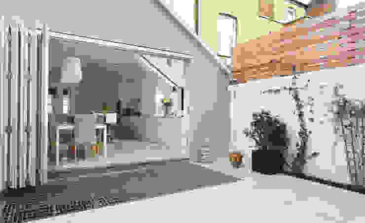 Aproveitar espaços escondidos Jardins modernos por Architect Your Home Moderno