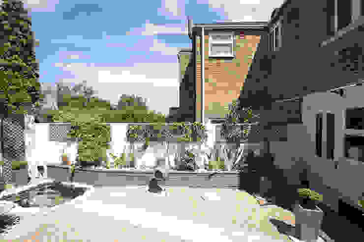 Chaotischer Garten wird zur luxuriösen Oase | homify