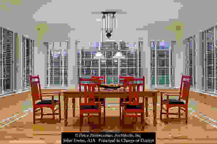 Sunroom John Toates Architecture and Design Classic style dining room