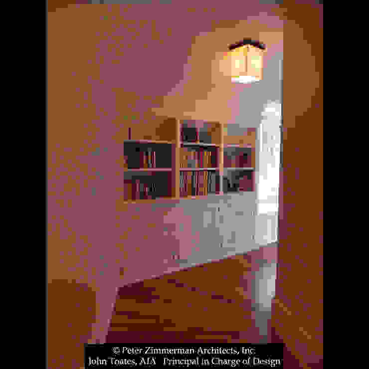 Hallway John Toates Architecture and Design Classic corridor, hallway & stairs