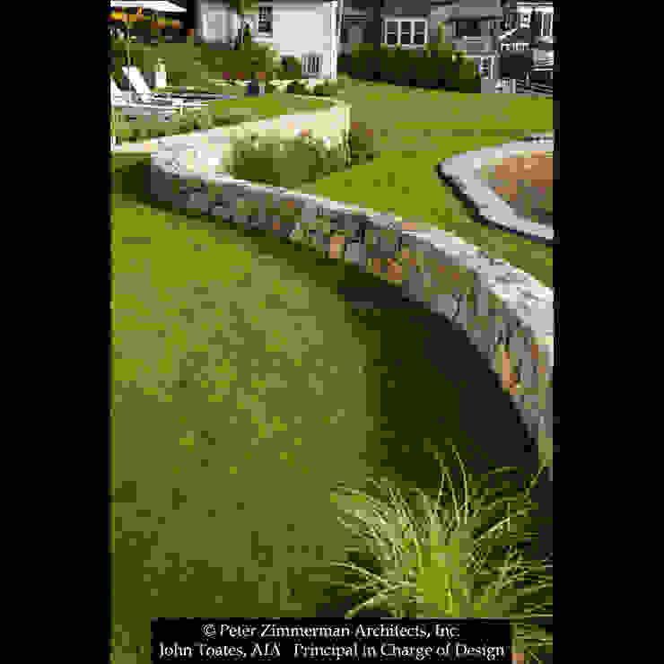 Low Stone Wall John Toates Architecture and Design Classic style garden