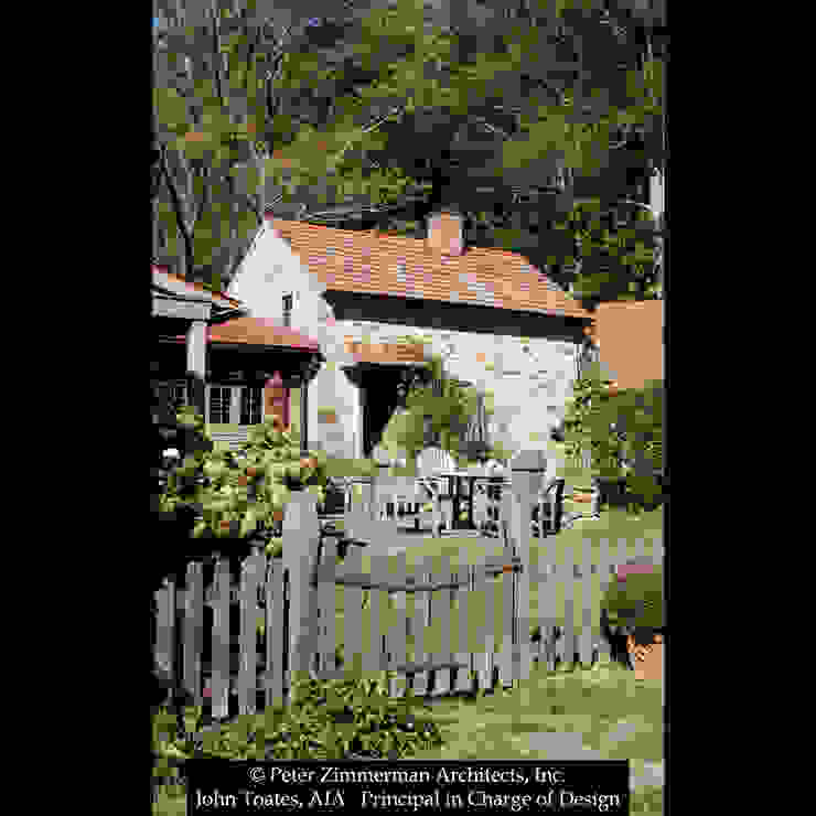 Exterior John Toates Architecture and Design Classic style houses