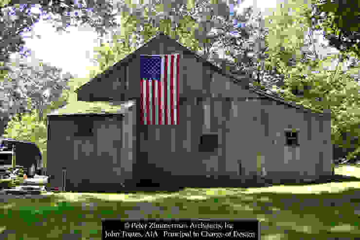 Barn John Toates Architecture and Design Classic style houses