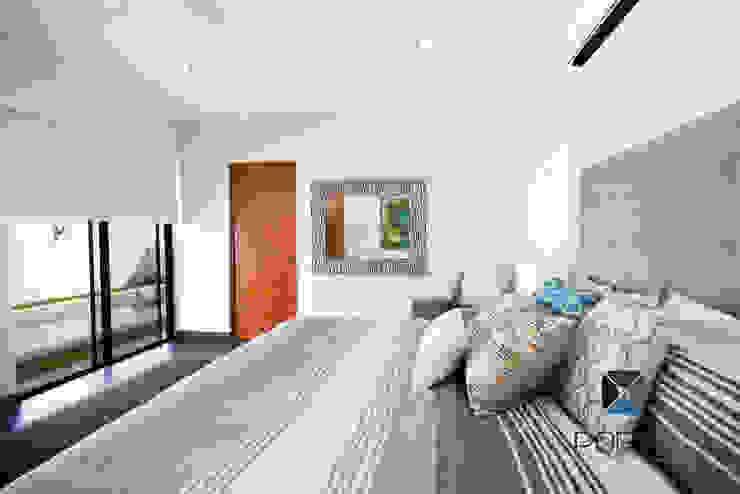 PORTO Arquitectura + Diseño de Interiores Dormitorios de estilo moderno