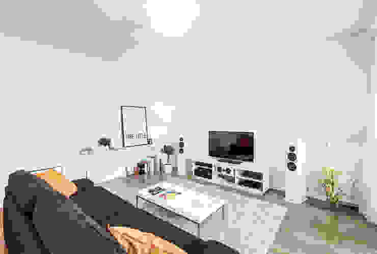 Clean Look, Perfect Space Perfect Space Living room