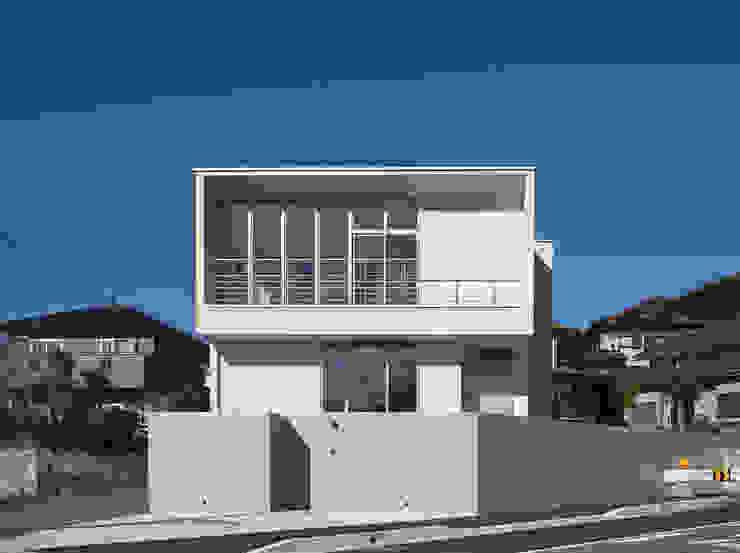 ホテルのようなお洒落なバスルーム付き 将来を見据えた家族の住まい Homify
