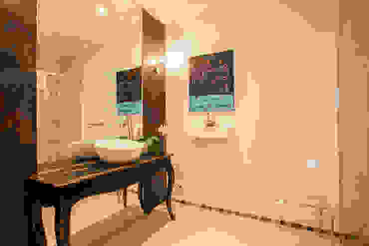 Rustic style bathroom by alma portuguesa Rustic