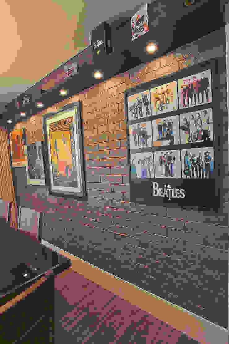 Superstudiob Salle à manger classique Briques Noir