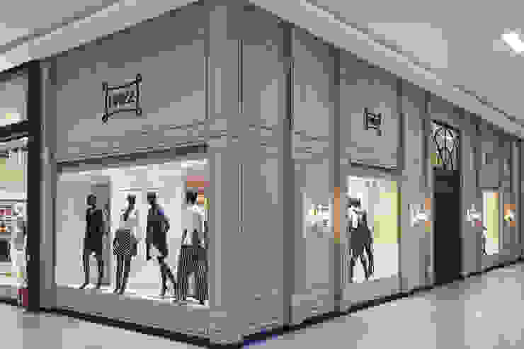 Loja Roupas Femininas Piloni Arquitetura Shopping Centers clássicos