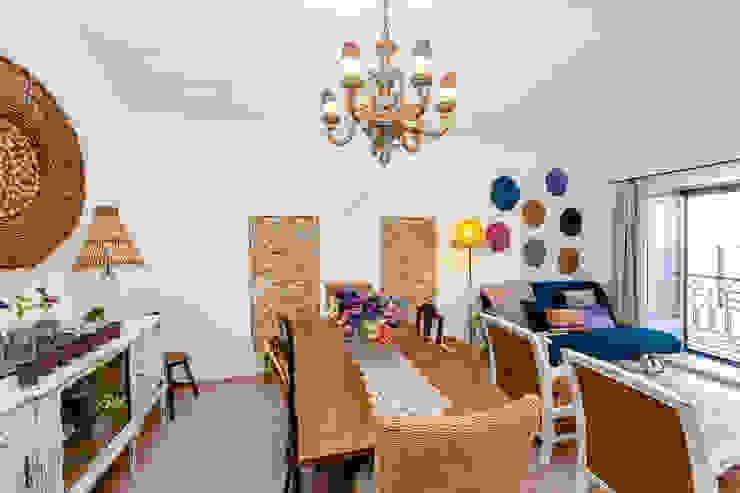 Country style dining room by alma portuguesa Country