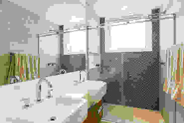 L2 Arquitetura Salle de bain moderne Noir