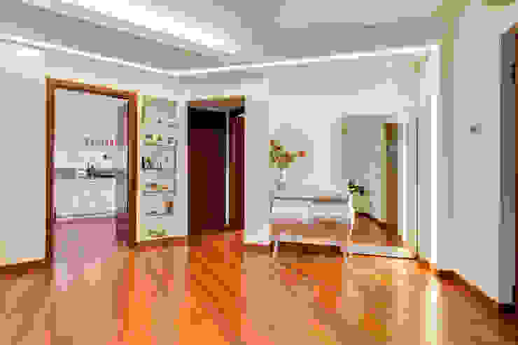 Salas de estar modernas por EF_Archidesign Moderno