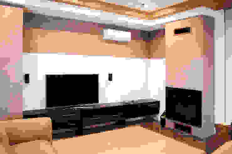Salas de estar modernas por АРХИФАБРИКА Moderno