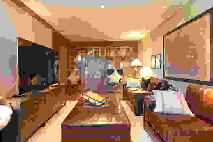 Com interiores fantásticos e um pátio perfeito: esta casa vai surpreende-lo