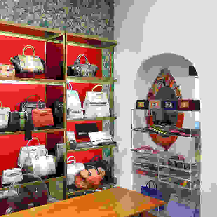 HJL STUDIO Phòng thay đồ phong cách chiết trung Kim loại Multicolored