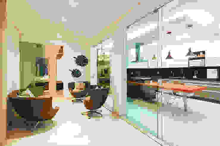 THEROOM ARQUITETURA E DESIGN Balcones y terrazas modernos