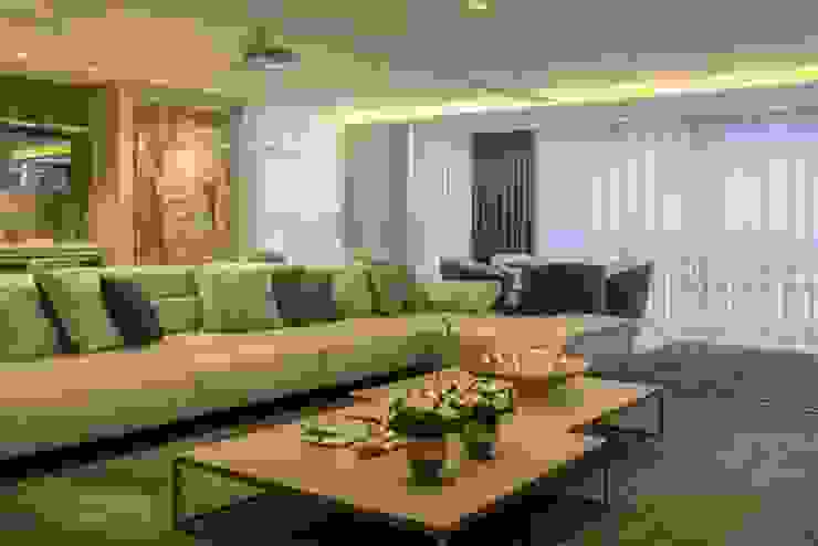 Spengler Decor Salas multimedia de estilo moderno
