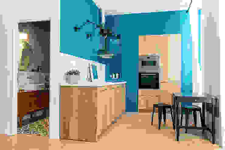 Blue Velvet, Insides Insides Cuisine industrielle Bleu cuisine US,bleu,metro,rénovation,bois