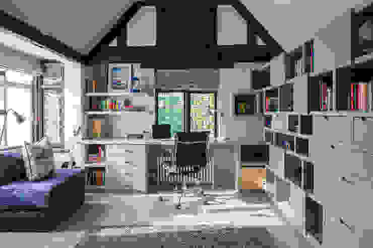 Richmond - Boys Bedroom Modern style bedroom by Roselind Wilson Design Modern