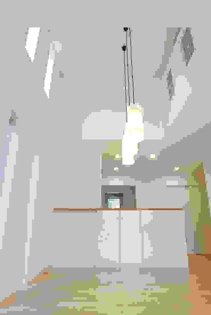 上下につながるコミュニケーション 大倉山の家 Homify