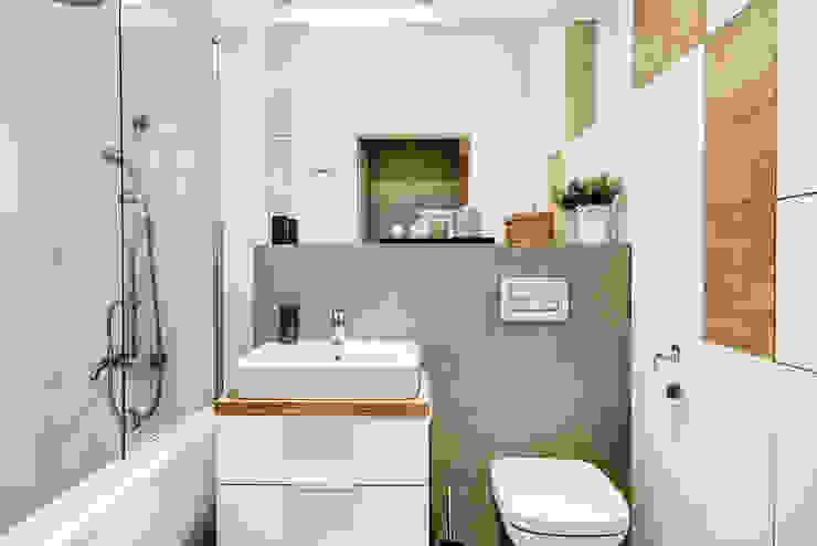 2-pokojowy apartamencik, Perfect Space Perfect Space 現代浴室設計點子、靈感&圖片