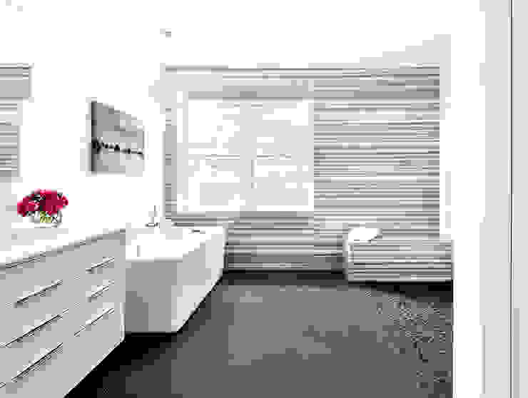 Master Bath Clean Design Modern style bathrooms