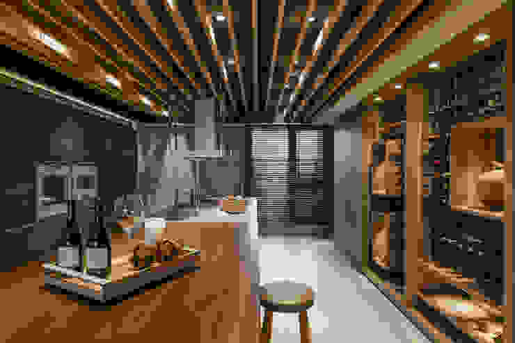 CJ INTERIOR 長景國際設計 Sala da pranzo in stile asiatico