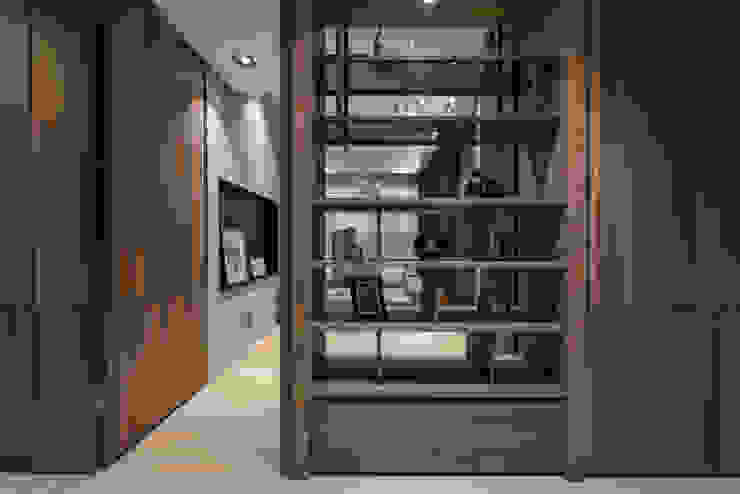 CJ INTERIOR 長景國際設計 Pareti & Pavimenti in stile asiatico