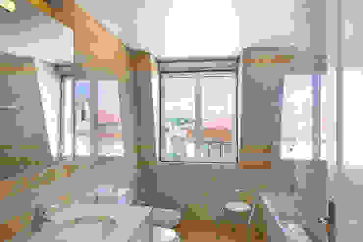 Master Bathroom - 1st Floor Pedro Brás - Fotógrafo de Interiores e Arquitectura | Hotelaria | Alojamento Local | Imobiliárias Casas de banho clássicas