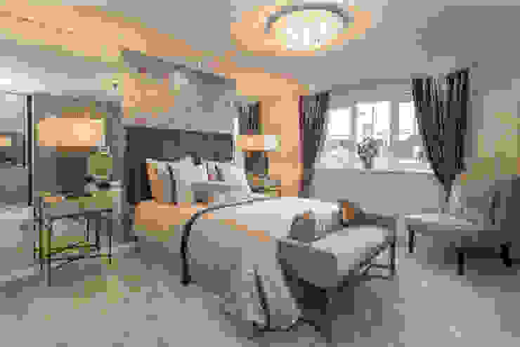 Take a step into luxury each day.. Nowoczesna sypialnia od Graeme Fuller Design Ltd Nowoczesny