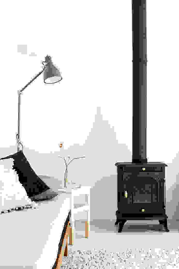 Arkstudio Estudios y despachos de estilo rústico