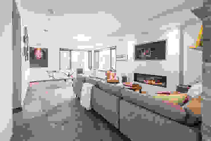 Mad River Chalet, BLDG Workshop Inc. BLDG Workshop Inc. Modern living room