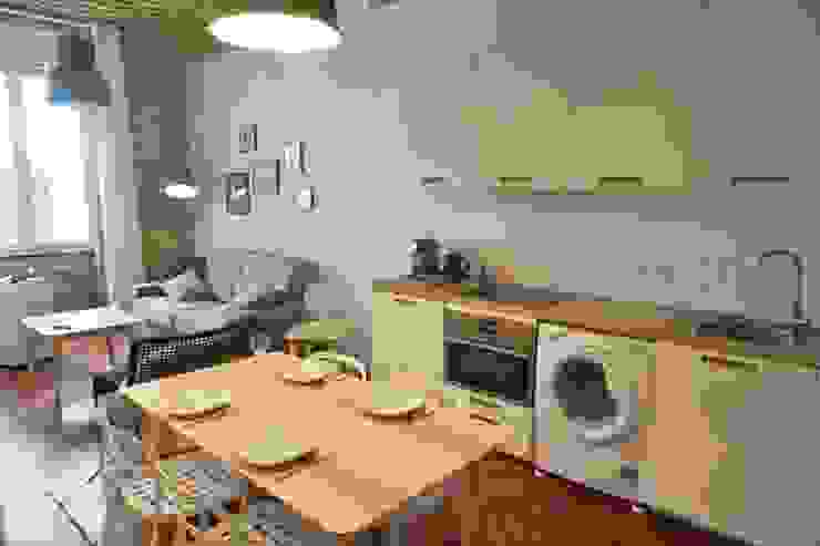 Aménagement D'un appartement LYON AL Intérieurs Salle à manger scandinave Table,Biens,Un meuble,Fenêtre,Machine à laver,Sèche-linge,Ébénisterie,Bois,Éclairage,Électroménager