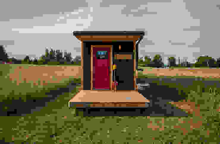 Greenmoxie Tiny House Greenmoxie Magazine Minimalist house Wood Black