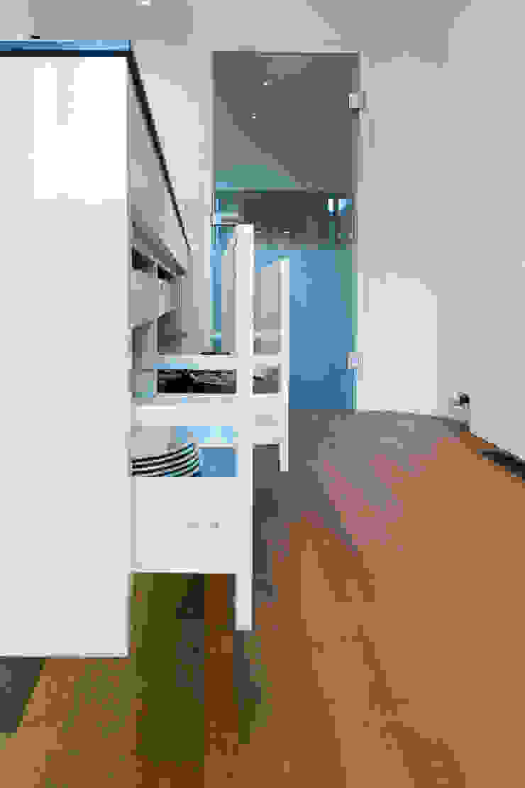 Auszugsystem In Der Kuche Moderne Kuchen Von Klocke Mobelwerkstatte Gmbh Modern Homify