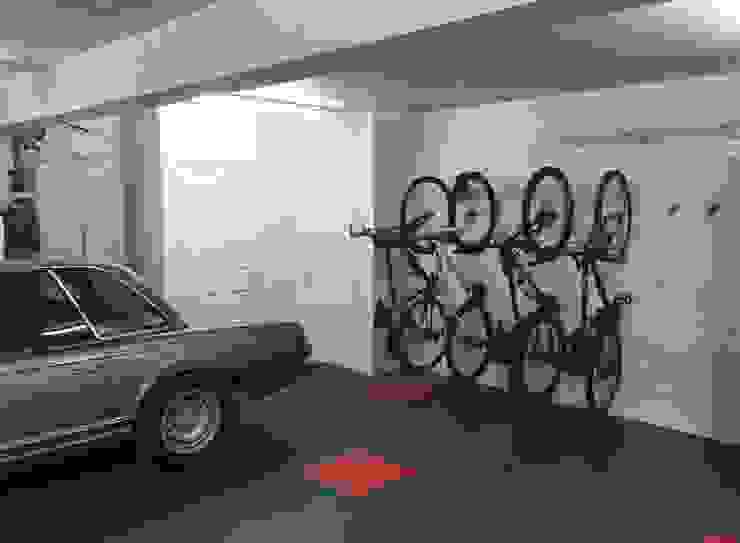 Great Storage Solutions and a Striking Tiled Floor in Little Chalfont