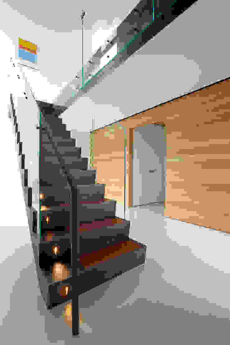 Beach Walk House, SPG Architects SPG Architects Moderner Flur, Diele & Treppenhaus
