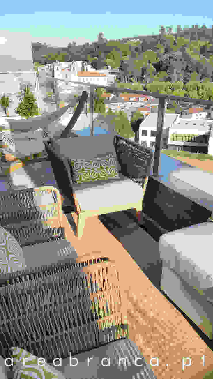 Varanda Varandas, marquises e terraços modernos por Areabranca Moderno