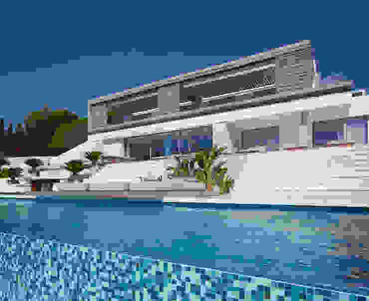Roca Llisa, ARRCC ARRCC Moderne Pools