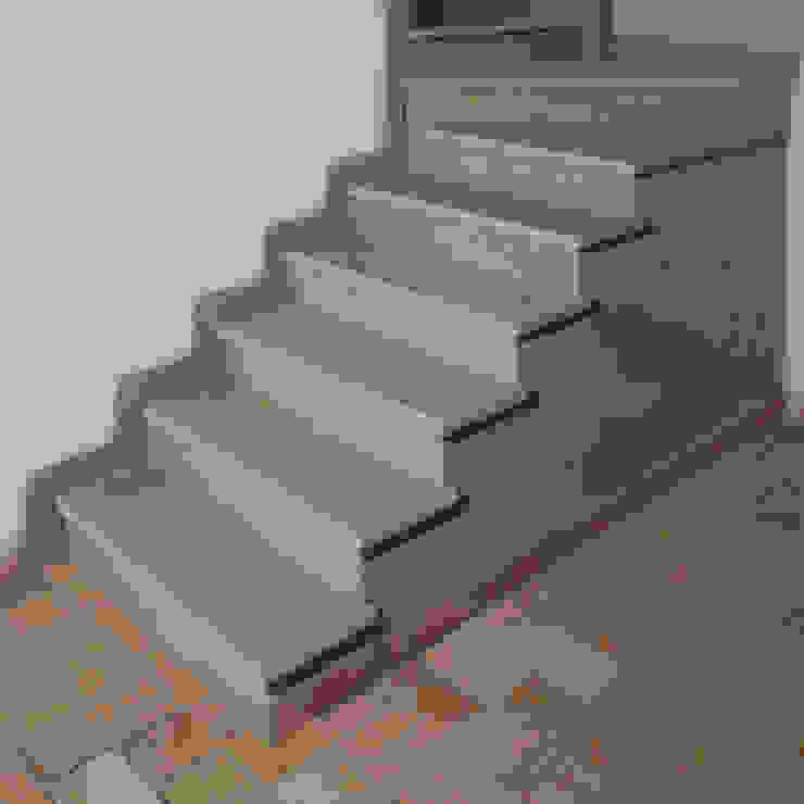 SCALA REALIZZATA IN PIETRA DI LUSERNA