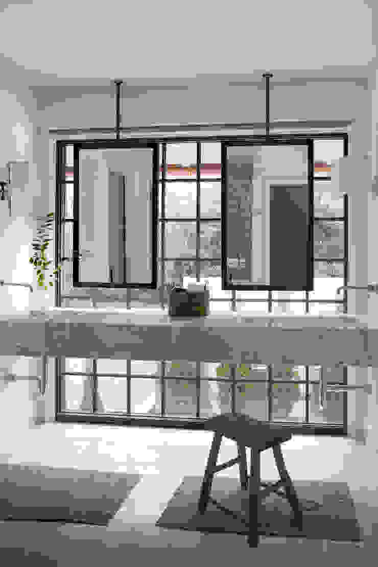 Christopher Architecture & Interiors Salle de bain originale