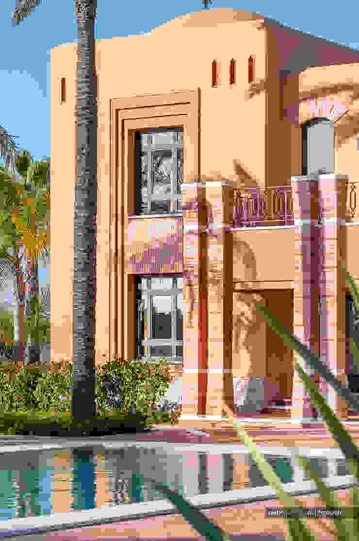 Mediterranean windows & doors by Pedro Queiroga | Fotógrafo Mediterranean