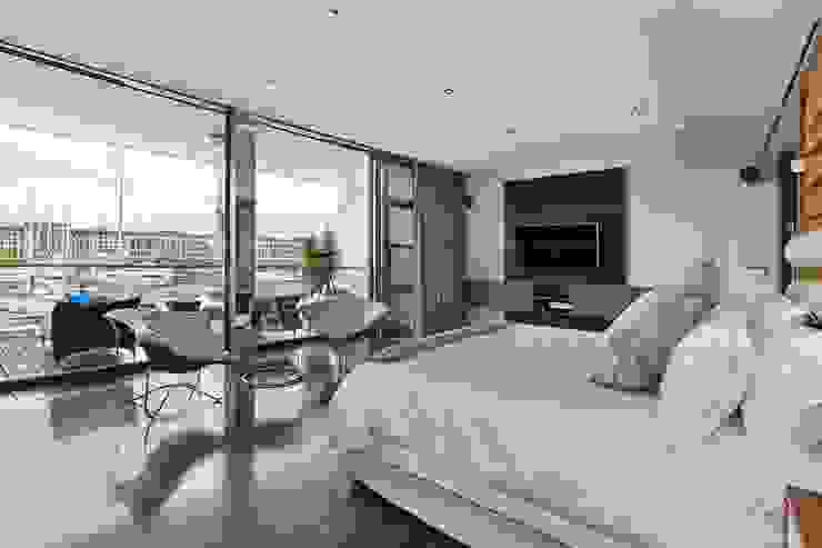 Apartment Robertson - Pembroke, Covet Design Covet Design Modern Bedroom