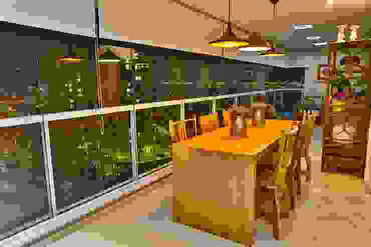 MAJÓ Arquitetura de Interiores Столовая комната в рустикальном стиле