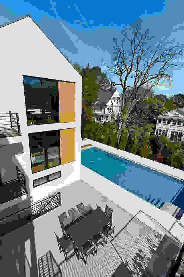 Rosedale Residence, KUBE architecture KUBE architecture Modern Pool