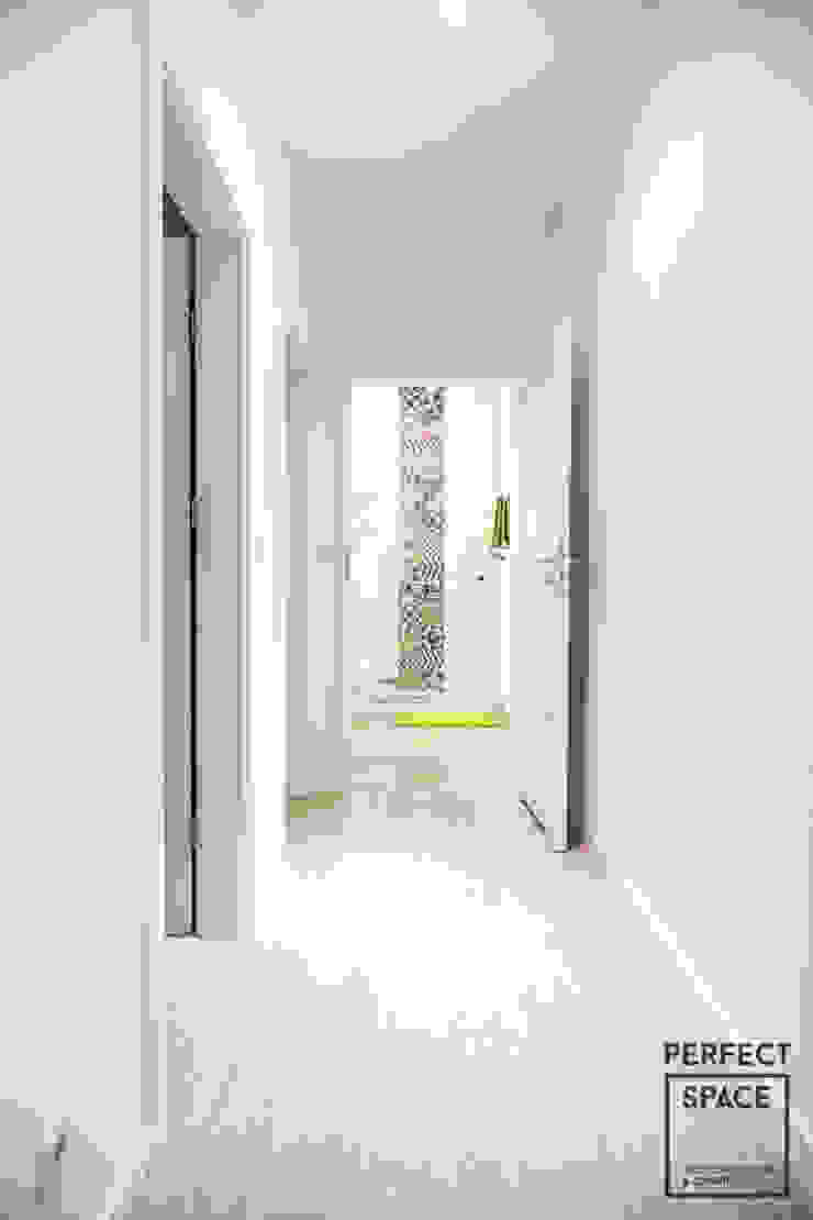 Perfect Space Couloir, entrée, escaliers modernes